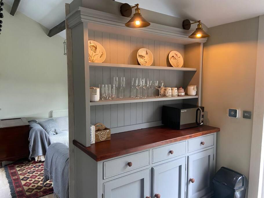 Villa Couples Getaway, With Mountain Views/Dog Friendly Crickhowell Exterior foto